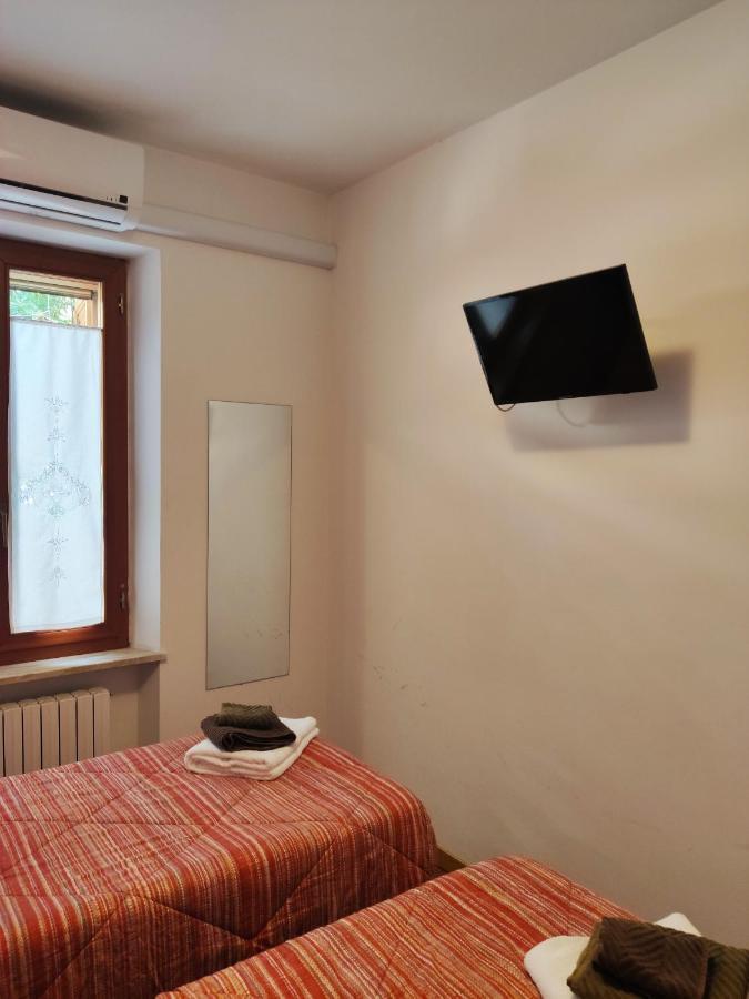 Aduepassi Bed & Breakfast Ascoli Piceno Luaran gambar